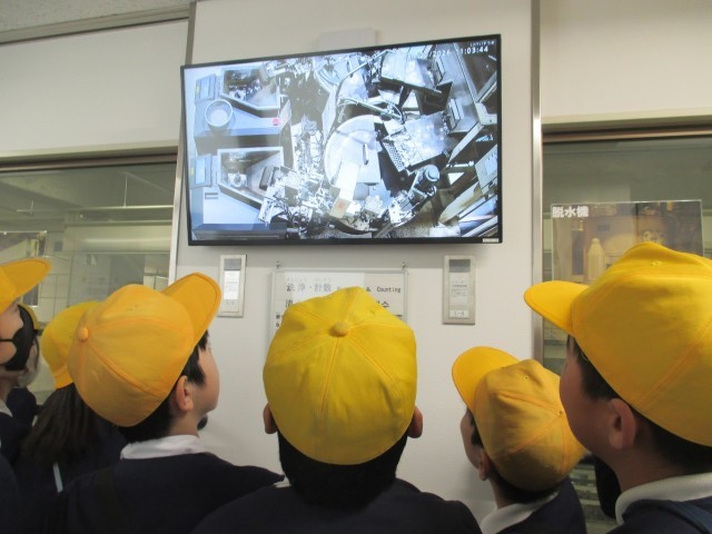 製造過程をよく見ています