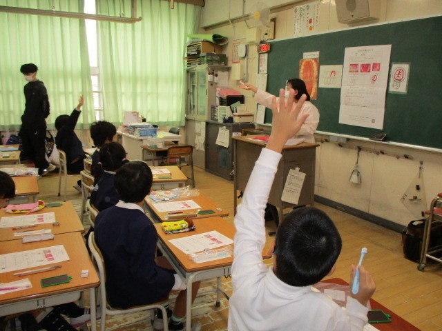 なんでむし歯になるのかな