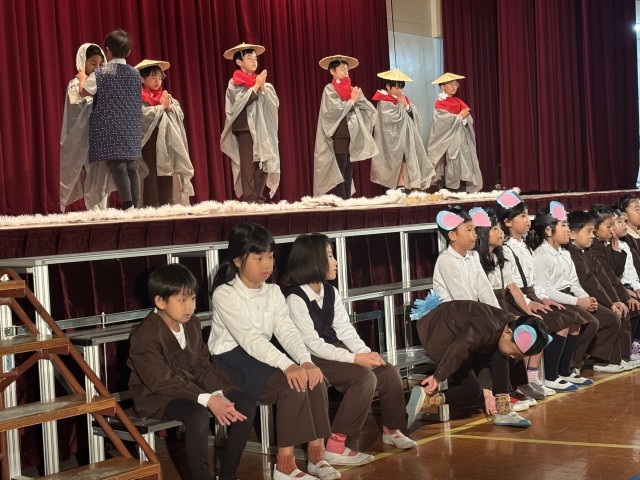 2年生「かさこじぞう」