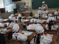 １年生給食参観