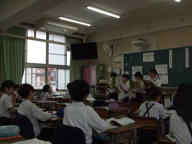 ４年生音読発表会