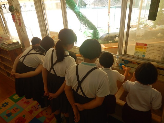 うがいの様子