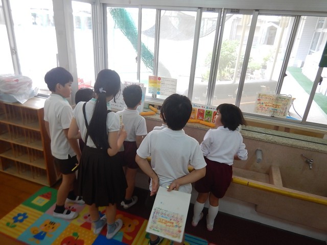 うがいの様子