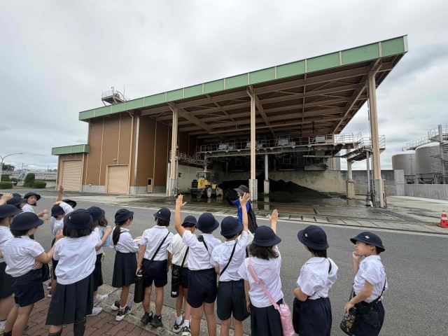 ごみは１日に象６頭分も出る！！