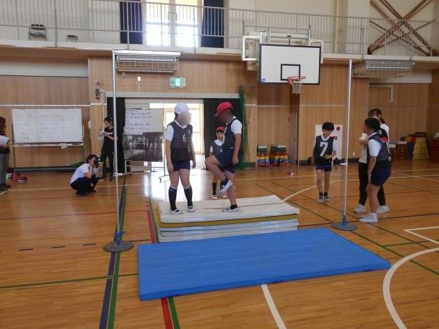 友だちの練習をサポート！