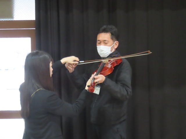 先生方もバイオリン体験２