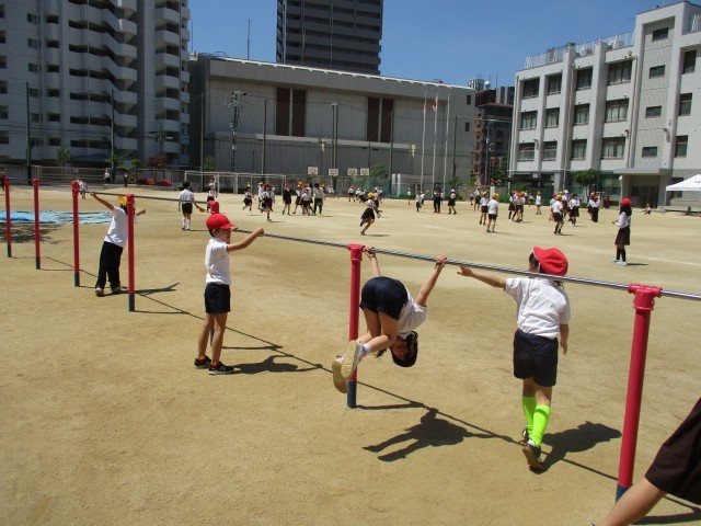 鉄棒