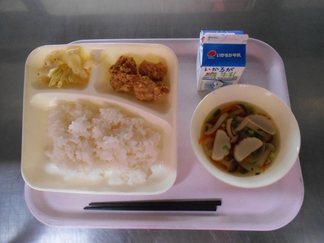 給食