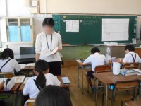 ３年