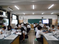 ６年