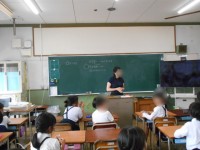 ３年