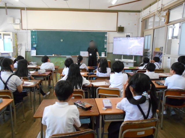 ３年