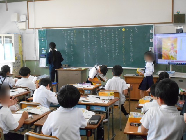 ３年