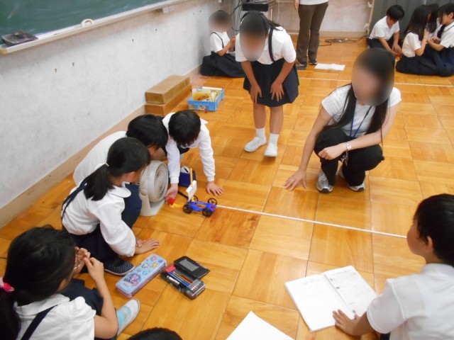 ３年