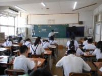 ６年