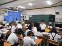 ４年