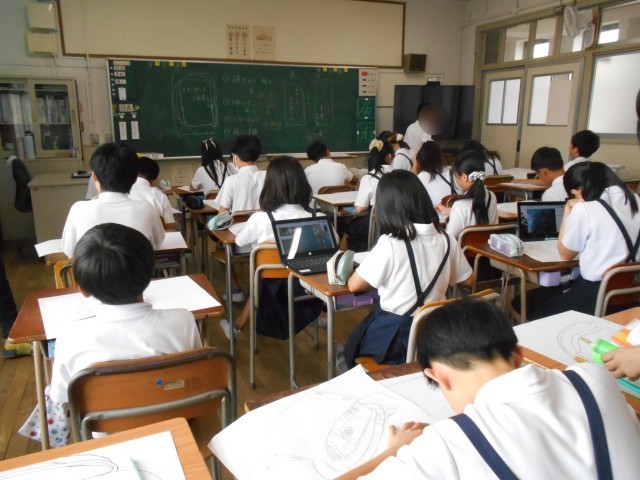 ６年