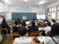 ６年