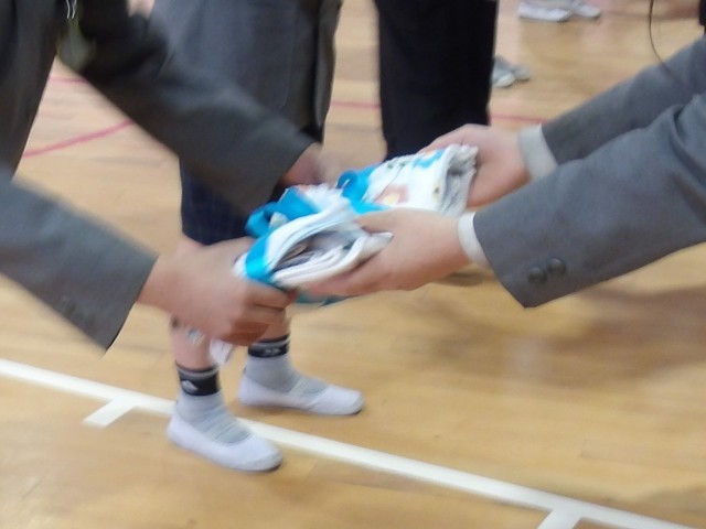 6年生からの手作り雑巾を🗿