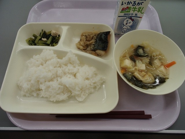 １２月１６日の給食