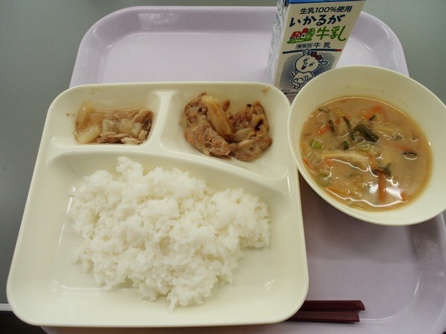 １２月２３日の給食