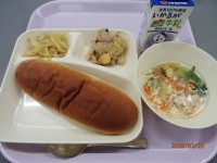 ２月２５日の給食