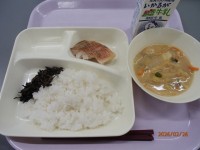 ２月２６日の給食