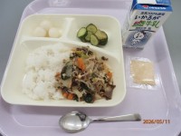 ５月１１日の給食