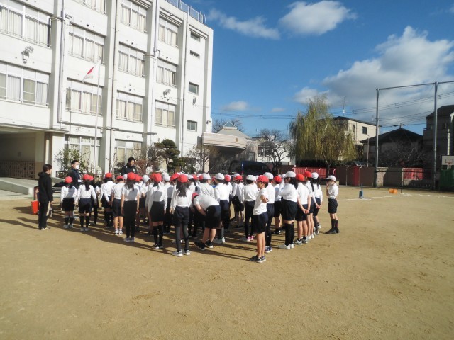 運動場でのルール説明