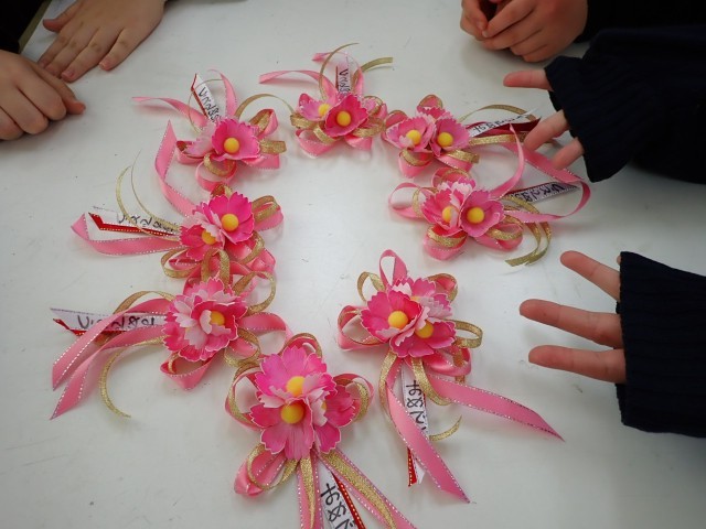 胸花づくり