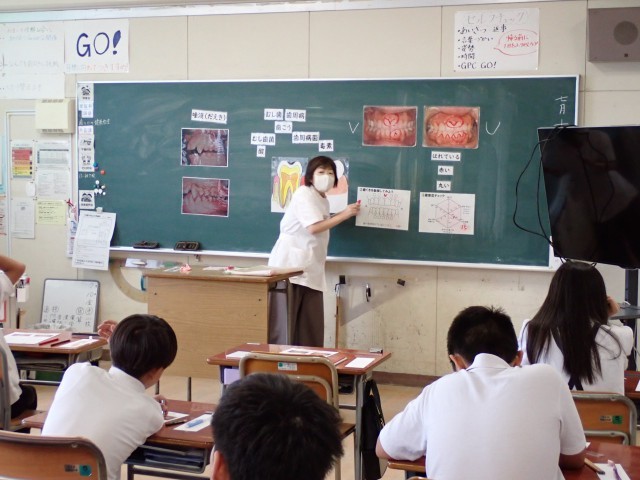 歯と口の健康教室６年
