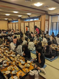 朝食の様子①