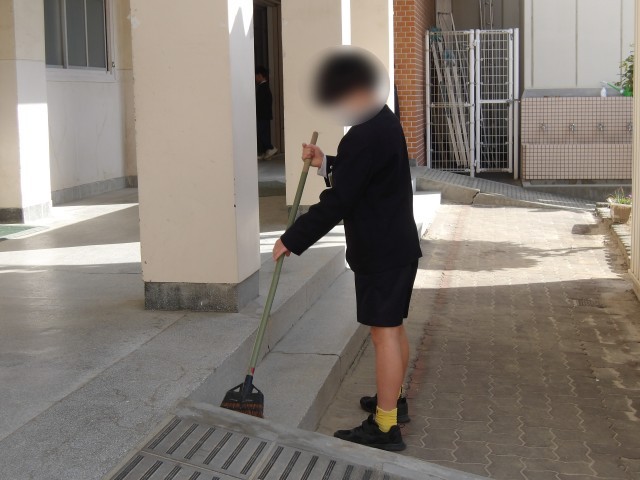 廊下清掃４
