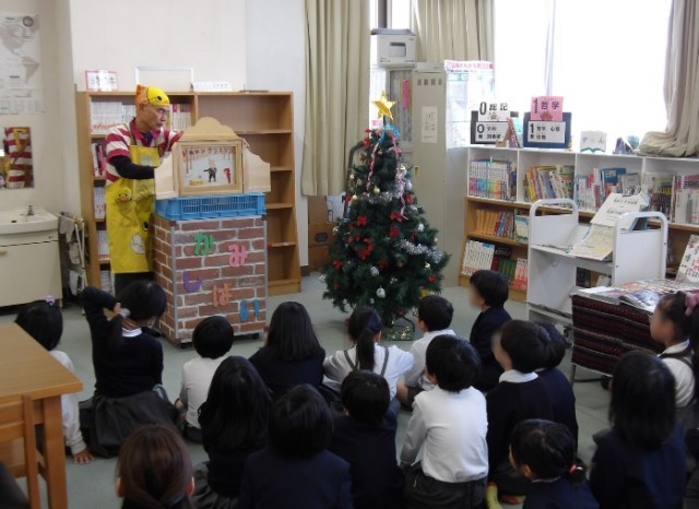 紙芝居よみ聞かせ