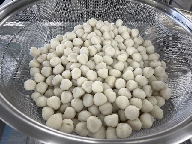 まる天