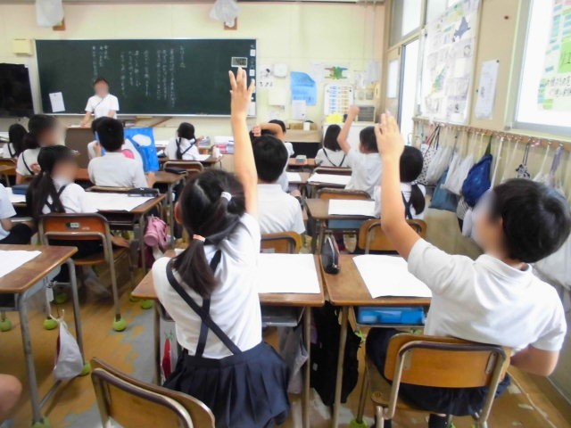 学級活動（係決め）