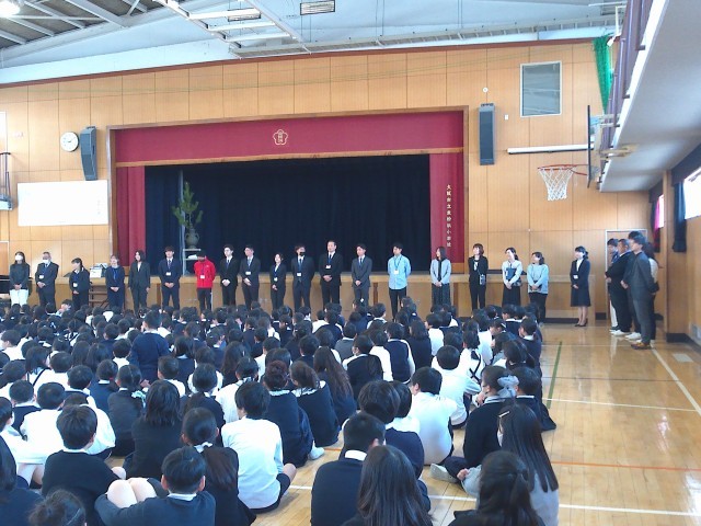 教職員体制について