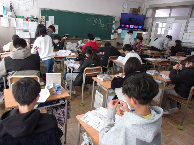 できた人はミニ先生！！