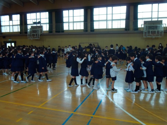 みんなでじゃんけん列車