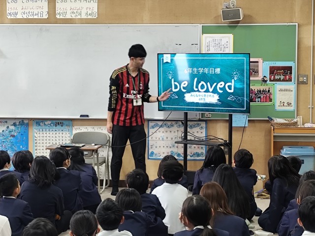 学年目標「be loved～みんなから愛される６年生～」