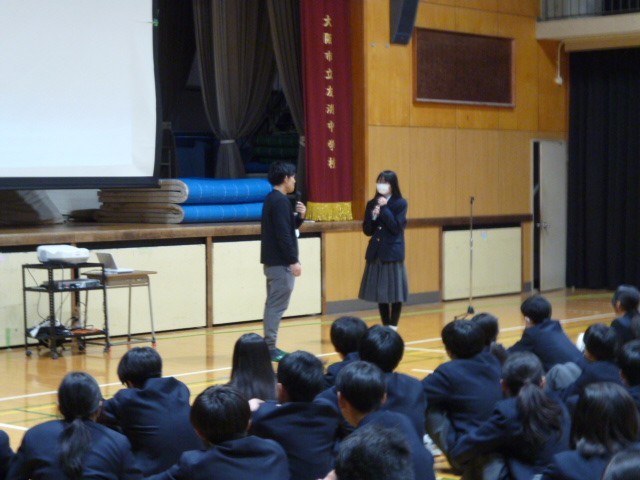 ロールプレイの様子（２年生）