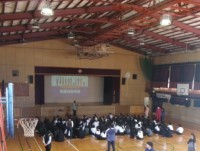 学年集会の様子（職場体験学習について）