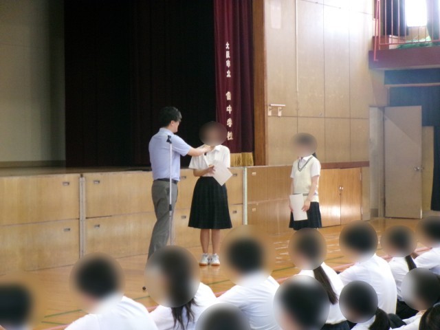 インタビューの様子①