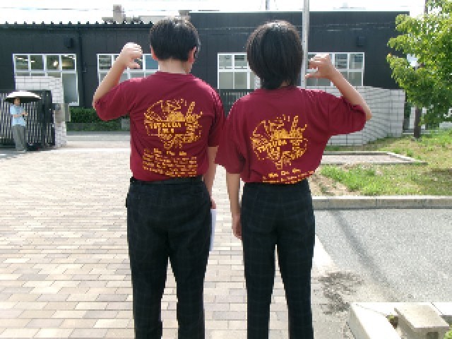 クラブTシャツ