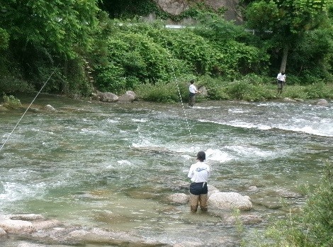 渓流釣り　１