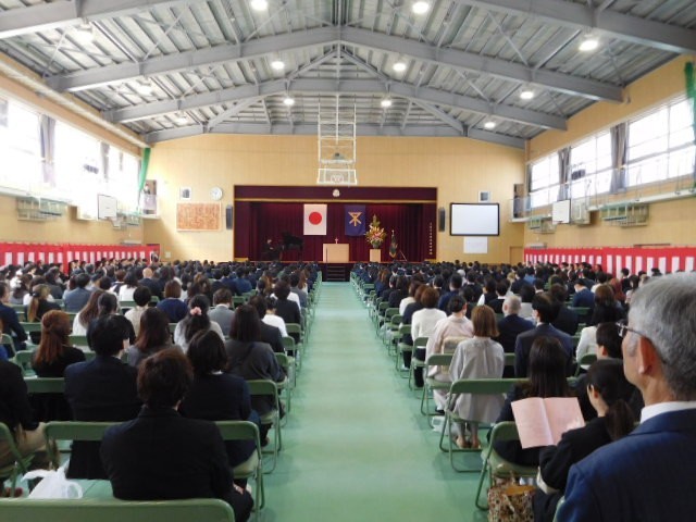 いよいよピカピカの新淀中１年生の誕生！