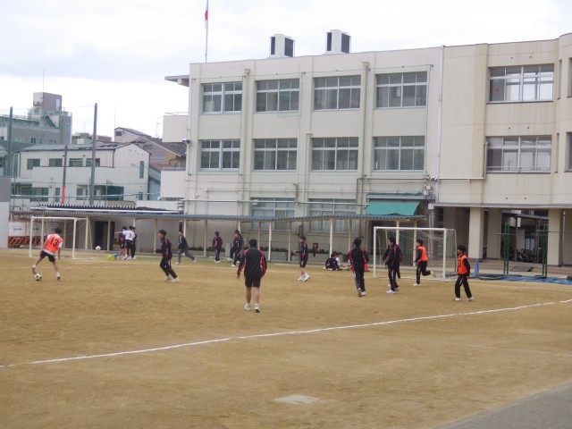 男子体育　サッカー