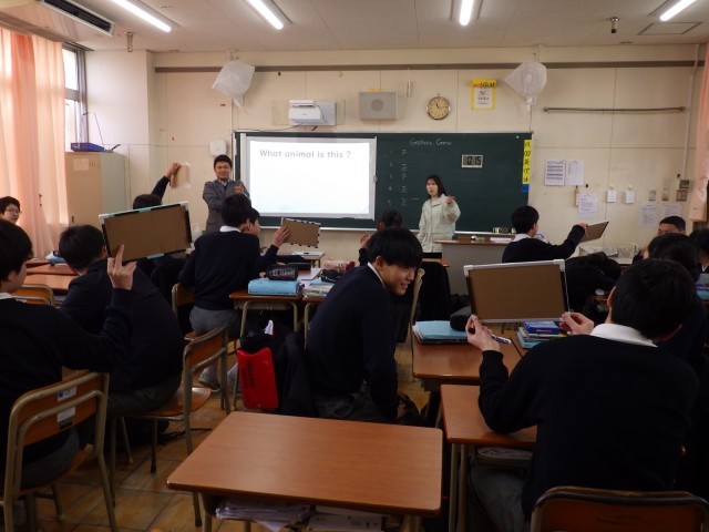 C-NETの先生の授業です。