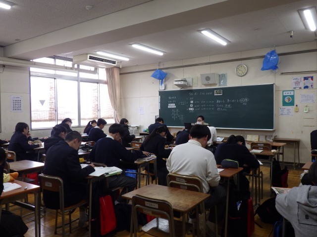 テスト前の自習の様子です