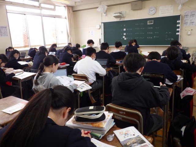 テスト前の自習の様子です